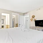 The Summit 301